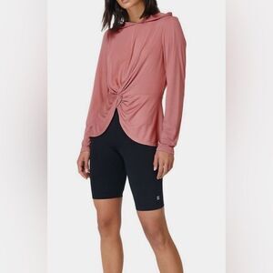 Sweaty betty tori twist hooded long sleeve pink